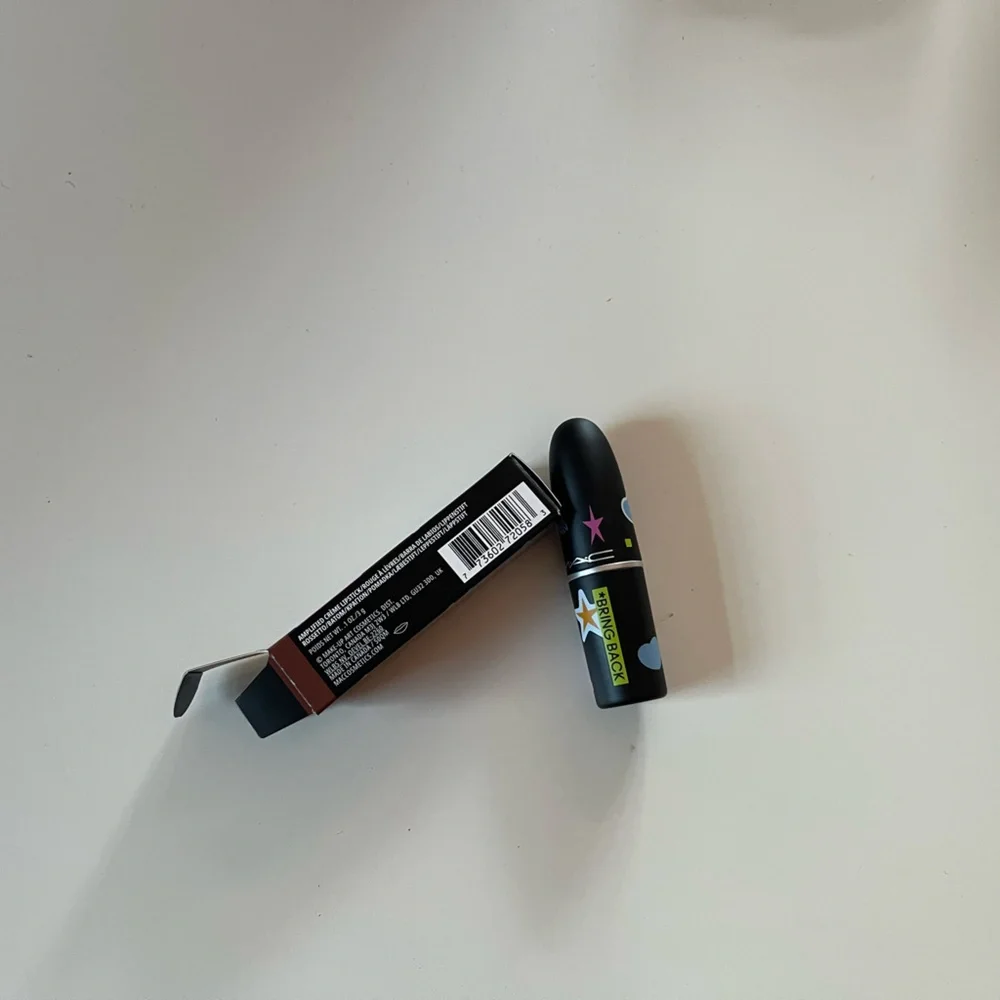 NIB MAC Double Shot Amplified Crème Lipstick Limited Edition 40th Anniversary